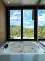 Casa à Venda no Alphasítio com Vista para a Reserva — Foto #52