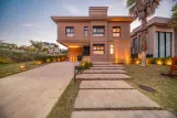 Casa de Esquina Totalmente Mobiliada à Venda no Tamboré 11 — Foto #14