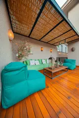 Casa de Esquina Totalmente Mobiliada à Venda no Tamboré 11 — Foto #5