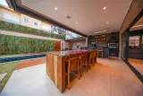 Casa de Esquina Totalmente Mobiliada à Venda no Tamboré 11 — Foto #24