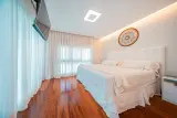 Casa de Esquina Totalmente Mobiliada à Venda no Tamboré 11 — Foto #35