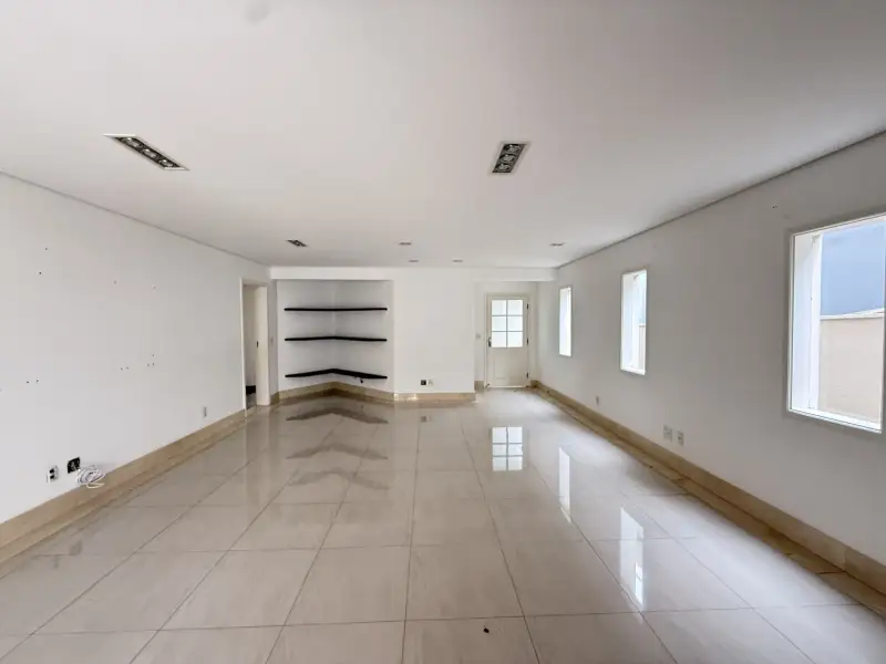Casa à Venda com  Área de Lazer no Residencial 11  Alphaville — Foto #4