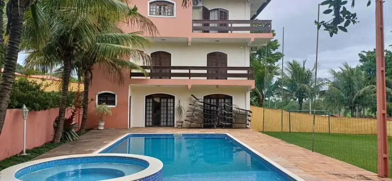 Linda Chácara à Venda em Salto de Pirapora – Lazer Completo a 18 km de Sorocaba