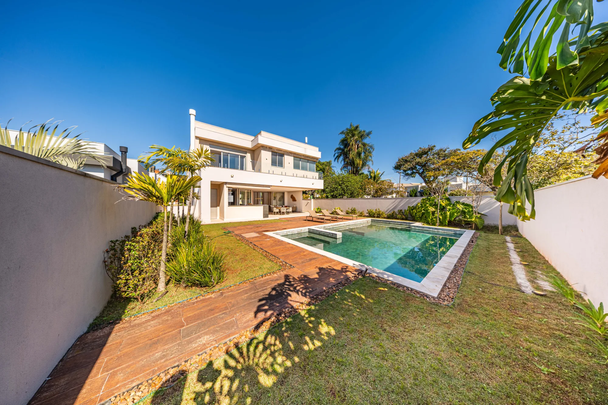 Mansão Madri à Venda no Residencial Alphaville 1 — Foto #18