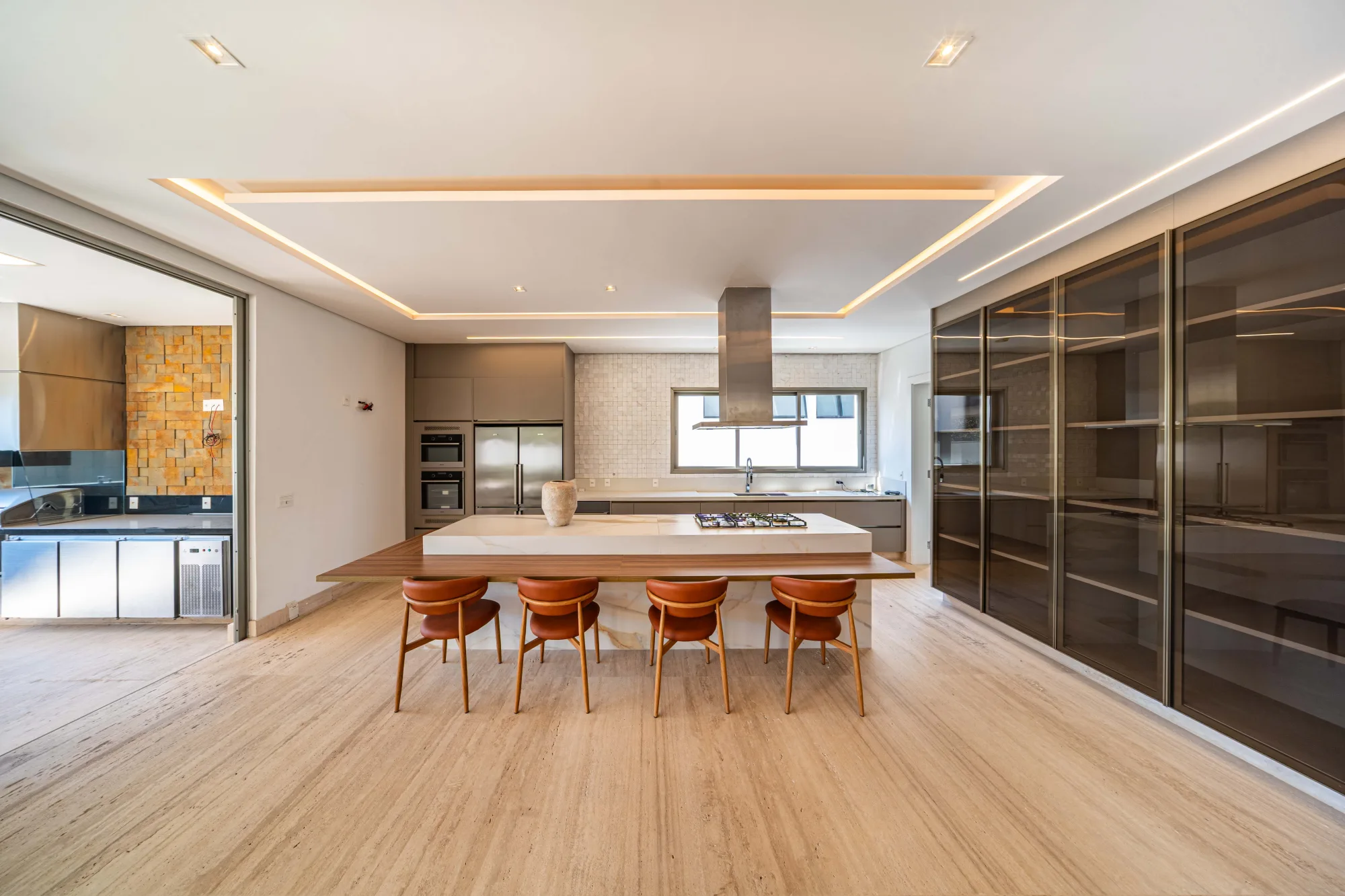 Mansão Madri à Venda no Residencial Alphaville 1 — Foto #8