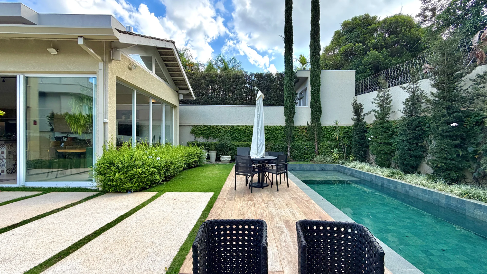 Casa de Alto Padrão à Venda no Tamboré 11 — Foto #28