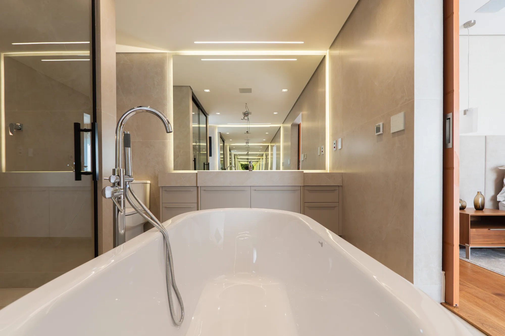 Mansão de Luxo à Venda no Tamboré 1 — Foto #46