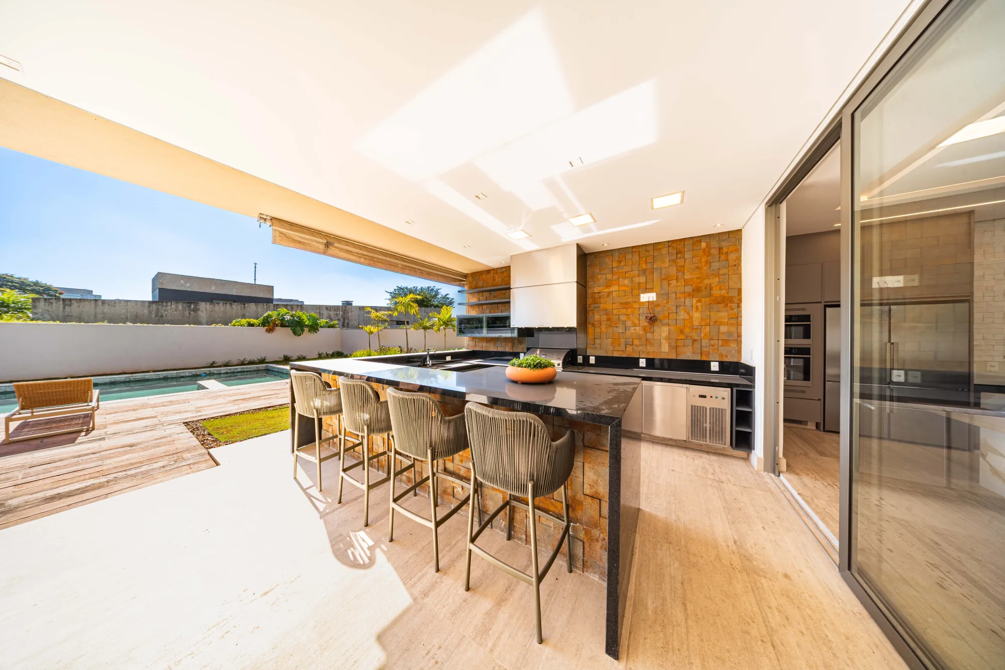Mansão Madri à Venda no Residencial Alphaville 1 — Foto #53