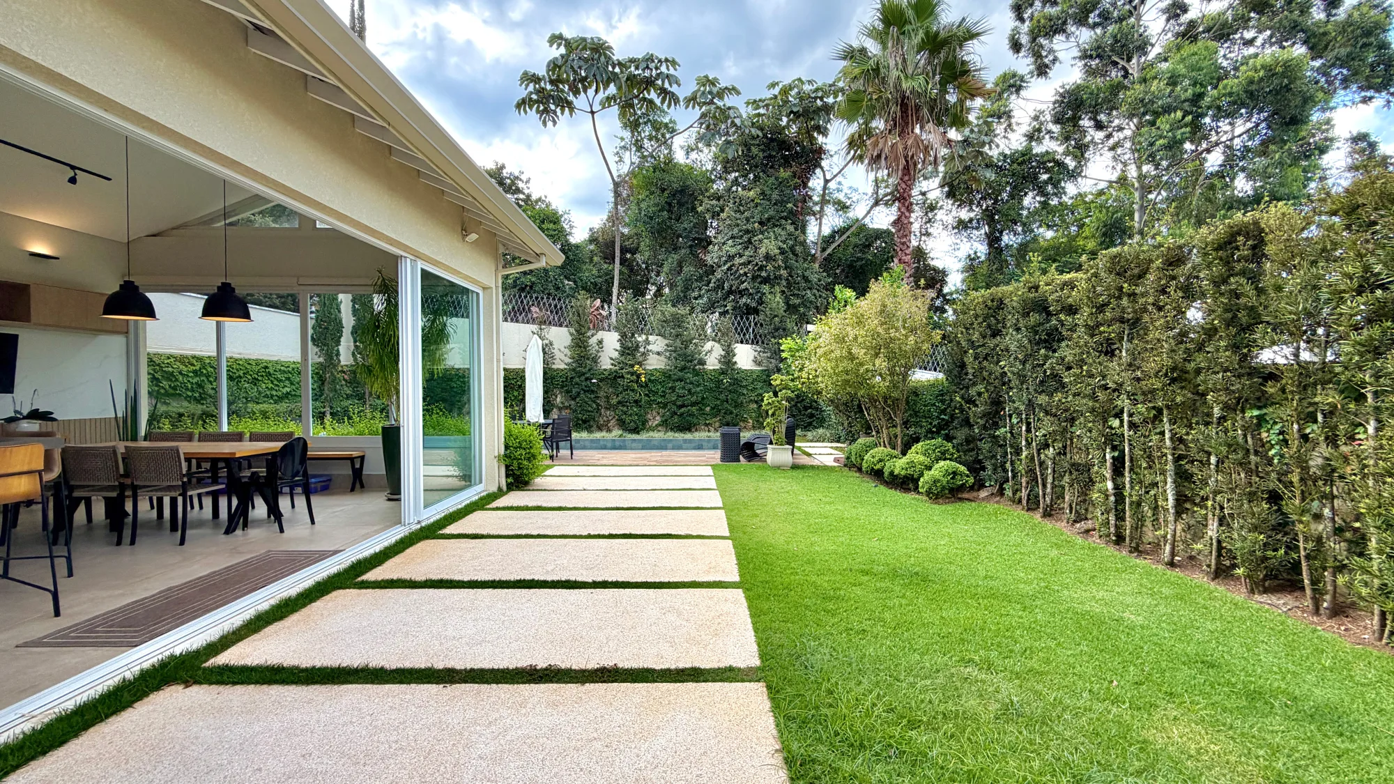 Casa de Alto Padrão à Venda no Tamboré 11 — Foto #23
