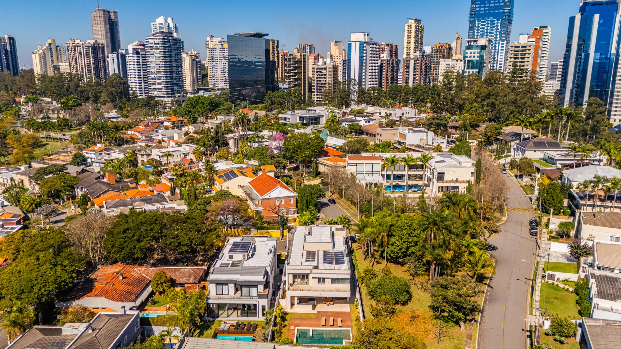 Mansão Madri à Venda no Residencial Alphaville 1 — Foto #24