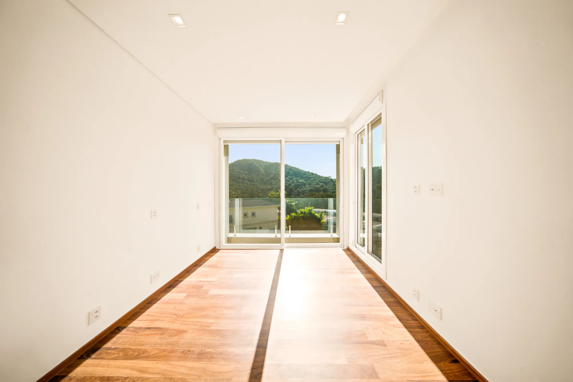 Casa de Alto Padrão à Venda no Tamboré 10 — Foto #35